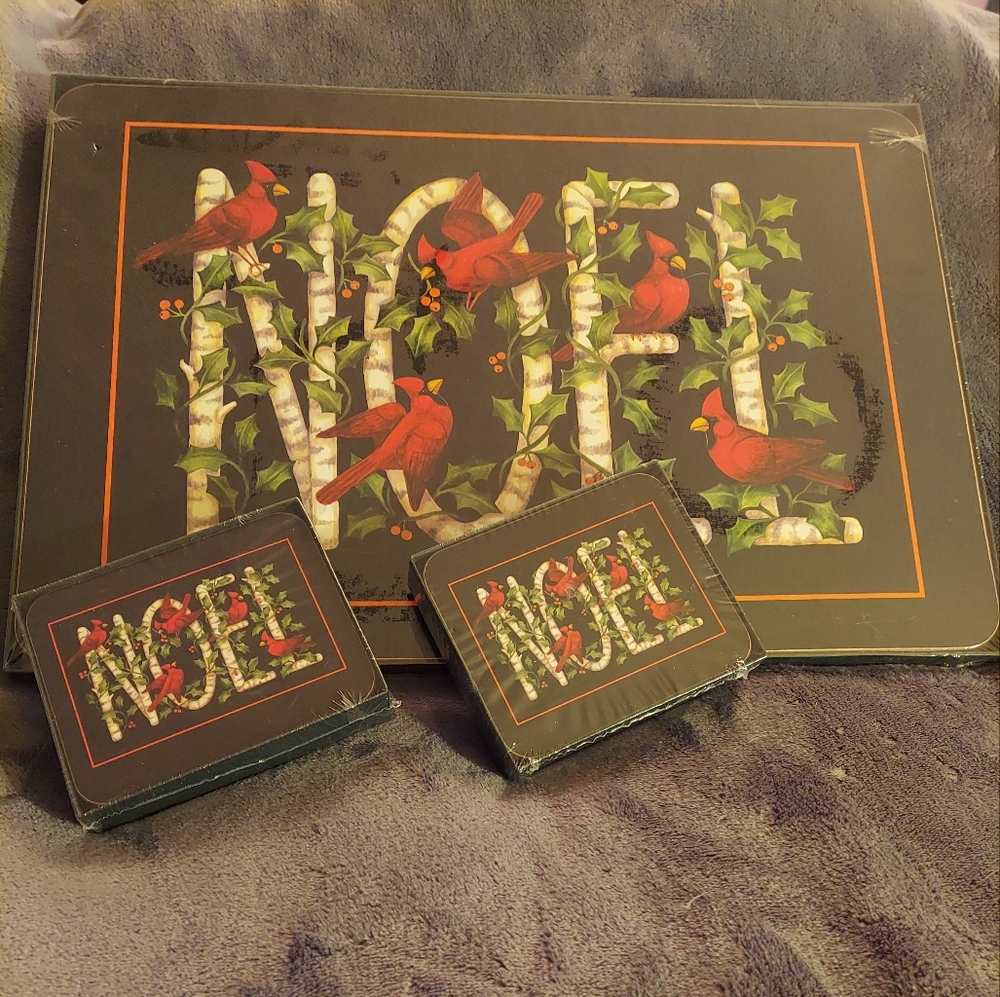 Holiday placemats (4), coasters (8)